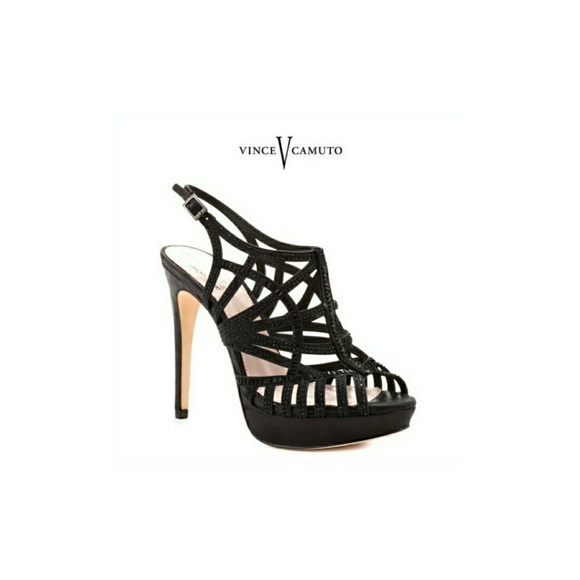 Vince Camuto Shoes - ⭐HP⭐ Vince Camuto Janene Platforms